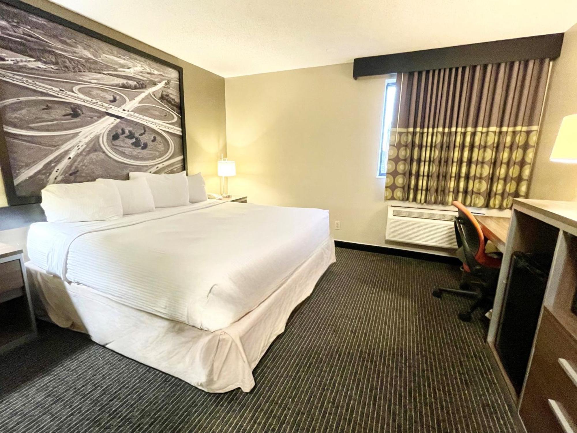 Hotel Super 8 By Wyndham St Charles Saint Charles Exterior foto